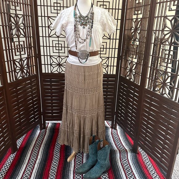 Ulla Johnson Off White Embroidered Crochet Cotton Short Sleeve Boho Blouse Sz 4 - Picture 3 of 8